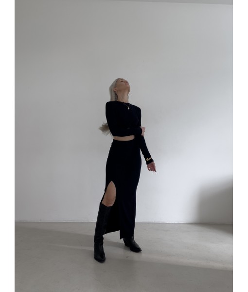 топ з вузлом  чорний жакардовий