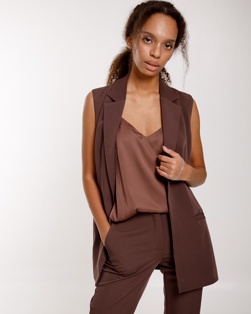 костюм жилет /брюки шоколад