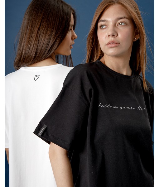 футболка FOLLOW YOUR HEART біла