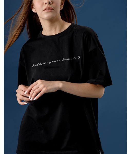 футболка FOLLOW YOUR HEART чорна